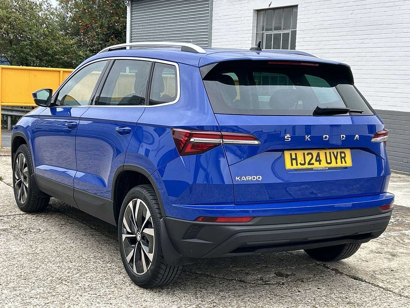 SKODA Karoq SUV 1.0 TSI (110ps) SE L