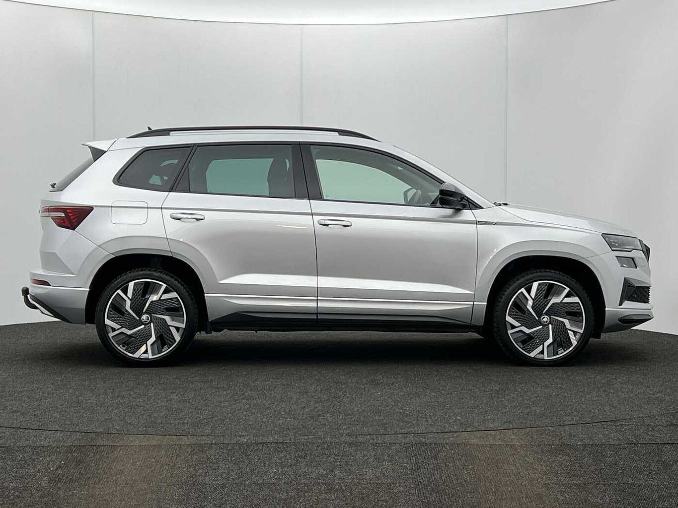 SKODA Karoq SUV 1.5 TSI (150ps) SportLine ACT DSG